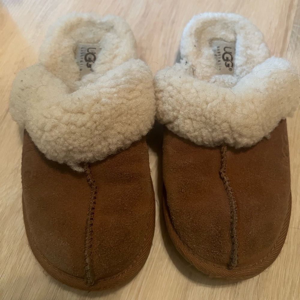 Kids Ugg Slippers